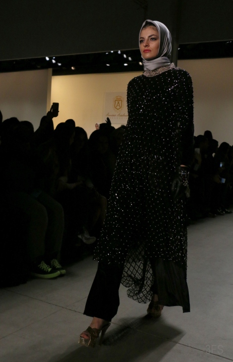 anniesa hasibuan hijab new york fashion week nyfw fw17 @sssourabh
