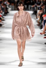 stella mccartney ss18 pfw paris fashion week womenswear runway travel @sssourabh